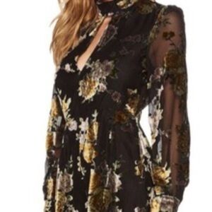 Floral burn out Velvet Black Sheer Sleeve Romper